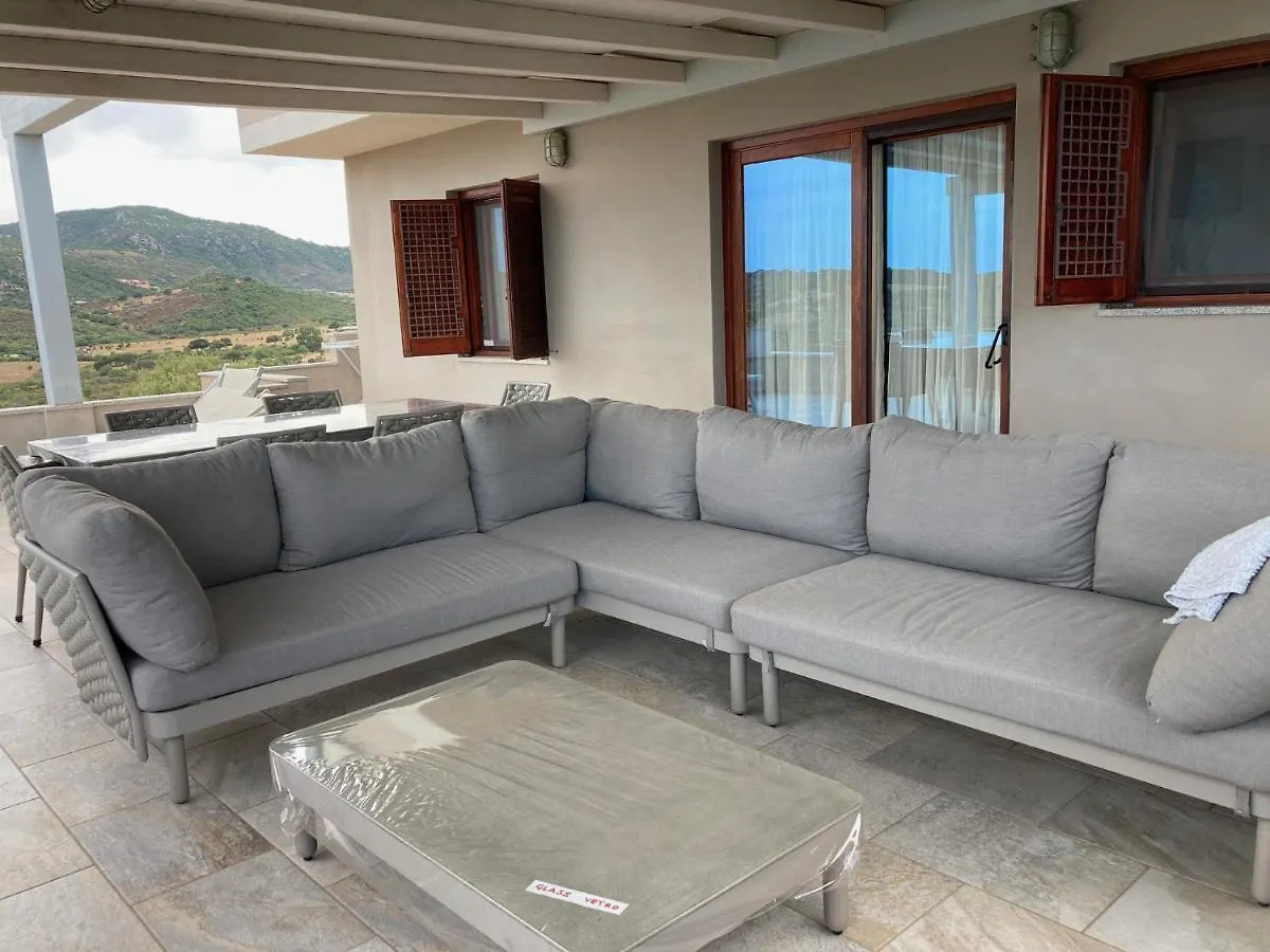 Molarotto Villa Porto Taverna 0*,