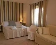 Hotel Fenicottero Rosa, Porto Taverna